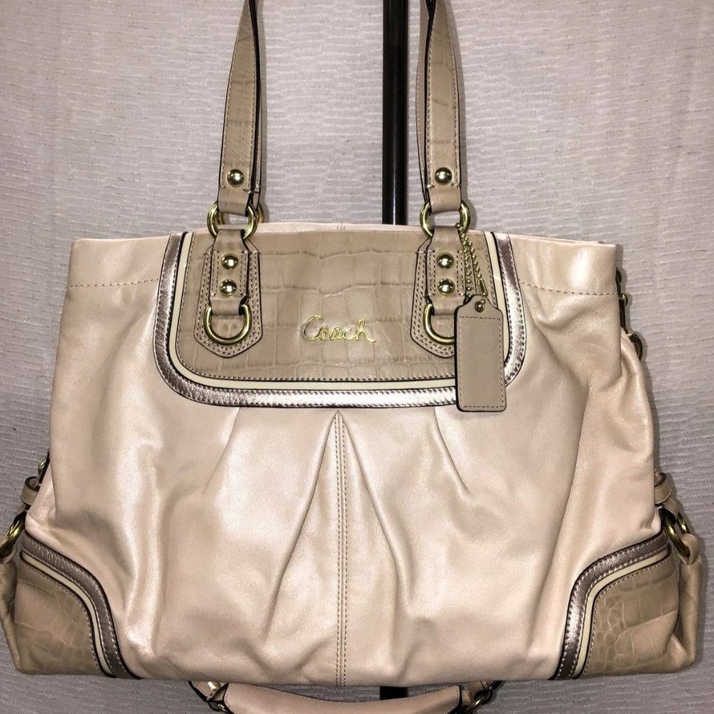 COACH * Large Satchel * LIMITED EDITION * COACH Keychain Included